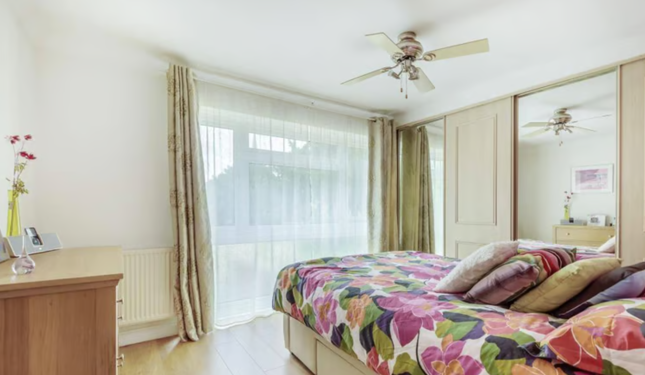 🌼🩵Modern Double Room in Stepney Green, East London!